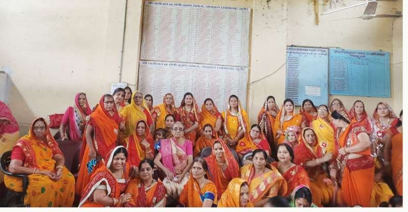 पालीवाल मातृशक्ति नाथद्वारा द्वारा बच्छ बारस का उद्यापन धूमधाम से मनाया