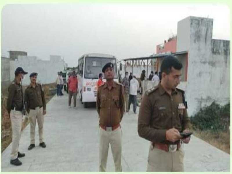 नृशंस हत्याकांड : रेलकर्मी ने पत्नी और 2 बच्चों को मारकर घर में दफनाया, दो महीने बाद हुआ खुलासा