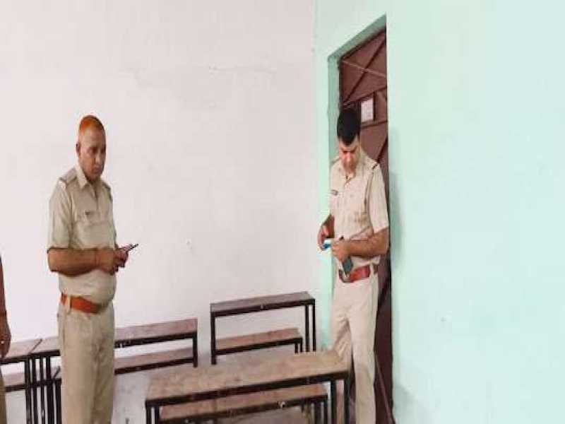 क्लास में टीचर के सामने 12वीं के छात्र की चाकू गोदकर हत्या