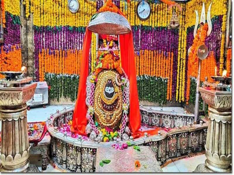 महाकाल मंदिर उज्जैन में लुट मचा रखी : जिला शासन प्रशासन पर लगा आरोप