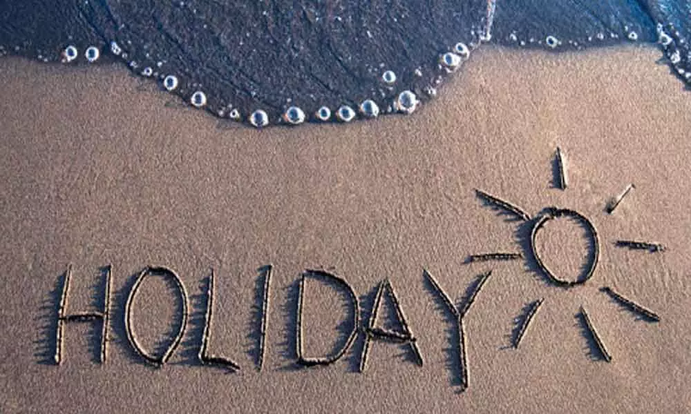Bank Holidays May 2025: मई में 30 में से 13 दिन बंद रहेंगे बैंक, चेक करें RBI लिस्ट