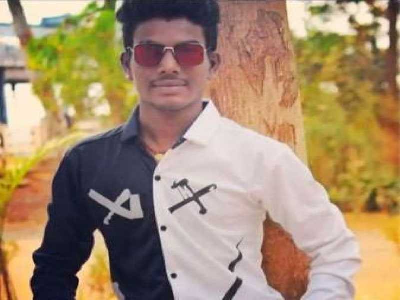 रेलवे ट्रैक पर मिली प्रेमी-प्रेमिका की लाश