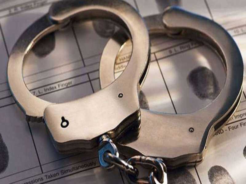 Indore news : 12 लाख रुपए की धोखाधड़ी में कमजोर धाराएं लगाई, कोर्ट के आदेश पर आरोपी गिरफ्तार