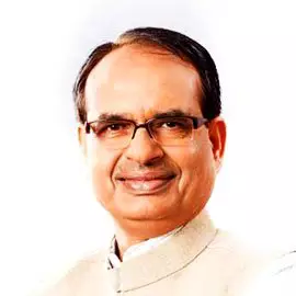 इंदौर को लेकर मुख्यमंत्री चिंतित...आला अधिकारियों को सौंपी जिम्मेदारी : प्रशासन कर्मचारियो की भी चिंता करें
