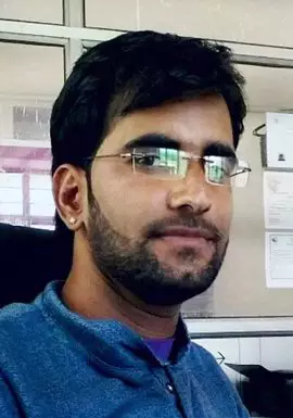 श्री भगवत सिंग राजपूत ई मित्र के माध्यम से पहुंचा रहे जरूरतमंदो को मदद