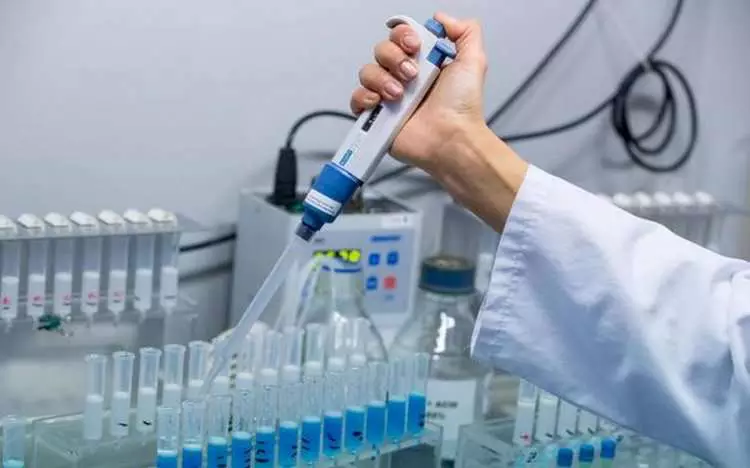 इंदौर अपडेट : कोरोना कहर में 7 की मौत के साथ नए 469 संक्रमित मरीज मिले : लेकिन चिंता किसी को नहीं