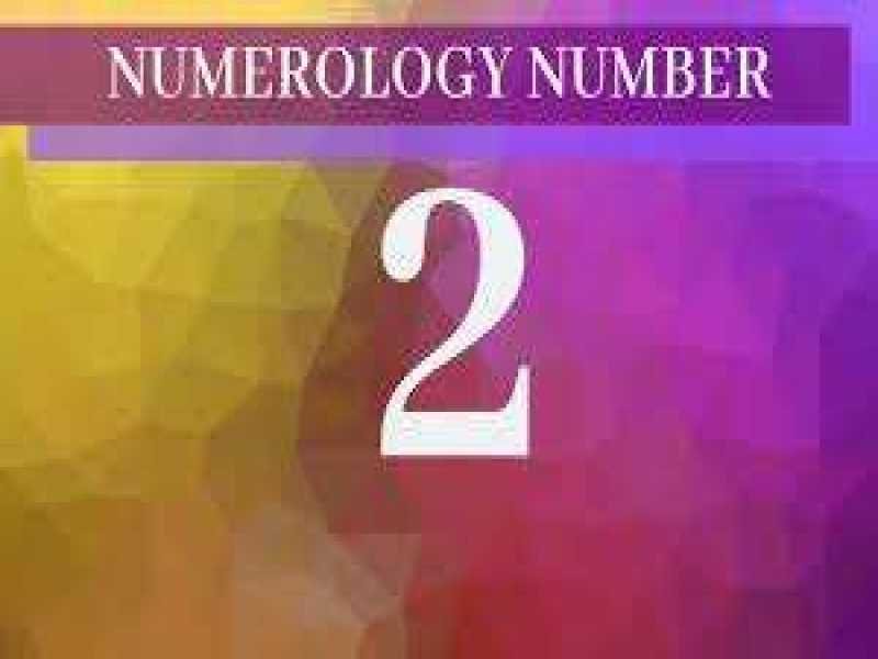 Numerology Horoscope 2022 : जानिए मूलांक 2 वालो के लिए कैसा होगा नया साल