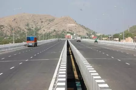 गोमती - उदयपुर फोरलेन का विधिवत शुभारंभ 30 तक