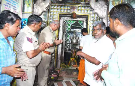 काबरी महादेव मंदिर श्रद्वालुओं का तांता