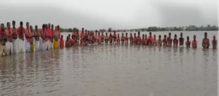 पालीवाल एकता दिवस पर किया सामूहिक जलांजलि तर्पण 